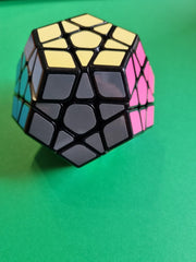 Megaminx QiHeng puzzle dodecahedron